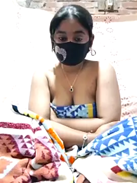 Hot Sweeti online show from February 6, 10:40 am