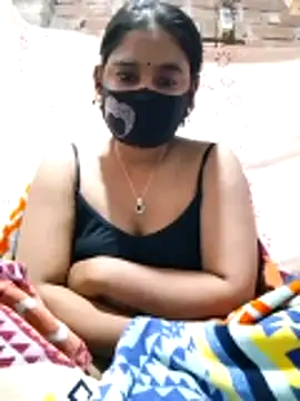 Hot Sweeti online show from February 10, 11:25 am