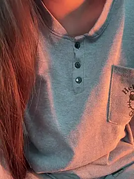 Snapshot of Donna9696 chatting on February 4, 2:45 pm Donna9696 online show from February 4, 2:45 pm