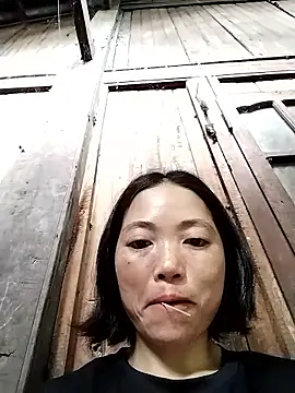 Snapshot of kotaka-shoow chatting on May 4, 5:47 am kotaka-shoow online show from May 4, 5:47 am