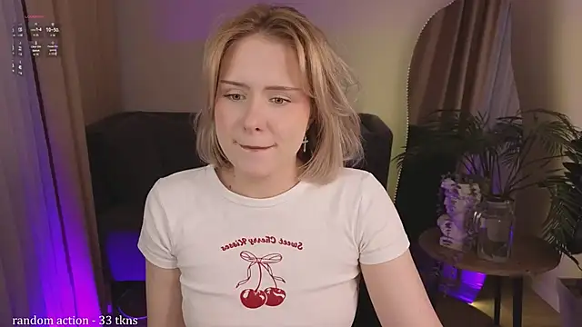 jayjanice online show from March 21, 2:42 pm