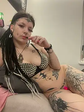 demonLamia online show from May 2, 4:23 pm