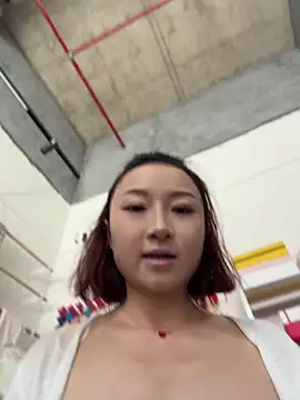 xixi26 online show from July 13, 4:37 am