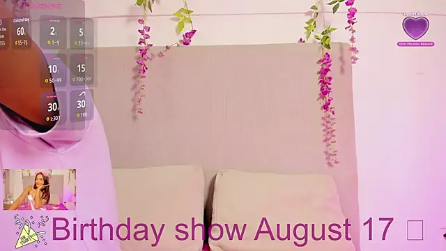 Snapshot of chloe_peach_ chatting on July 22, 12:30 pm chloe peach online show from July 22, 12:30 pm