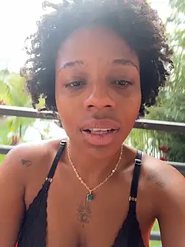 Jadelarson333 online show from January 18, 1:59 pm