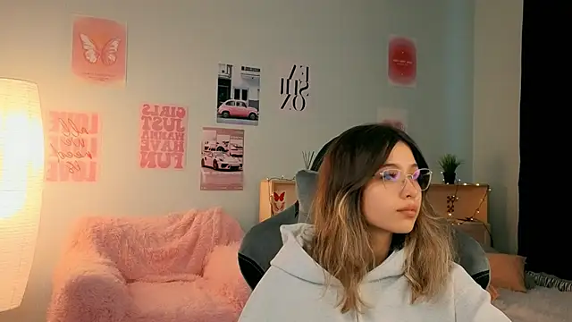 dinnerwithflowers online show from March 1, 1:13 pm