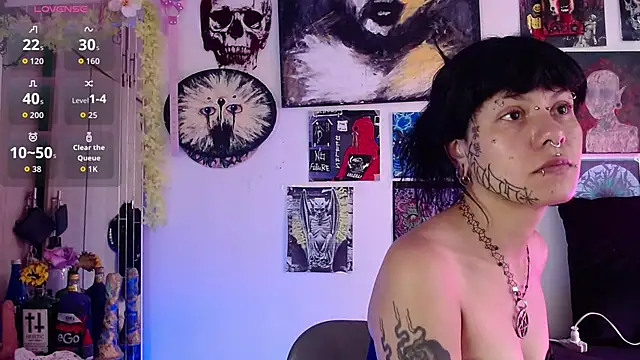 Snapshot of MelisaVelvet chatting on May 19, 7:42 pm MelisaVelvet online show from May 19, 7:42 pm