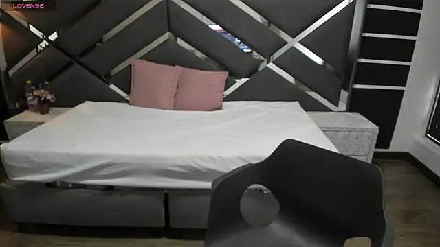 Ambarross  online show from January 16, 12:09 pm