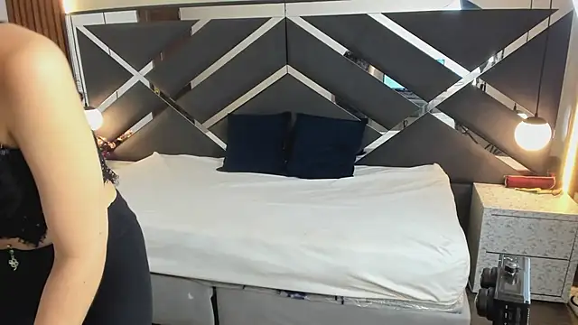 Ambarross  online show from March 9, 12:53 pm