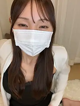 Miwa  15 online show from March 12, 9:15 am