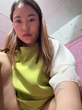 Snapshot of Bayby-xxx chatting on February 1, 7:40 am Bayby-xxx online show from February 1, 7:40 am