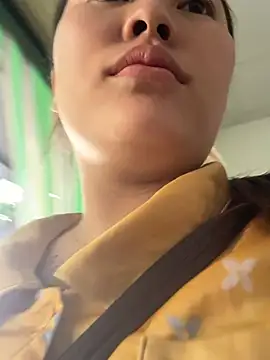 Snapshot of Bayby-xxx chatting on March 1, 9:22 am Bayby-xxx online show from March 1, 9:22 am