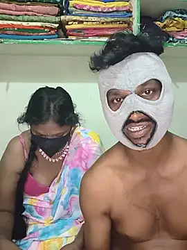 hotcopuleandsweet online show from June 20, 4:32 pm