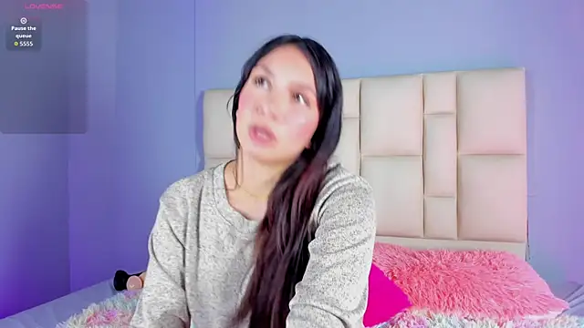 Sofia  Salazar online show from February 16, 8:49 pm