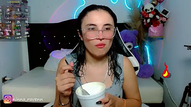AriaDark online show from April 26, 10:07 pm
