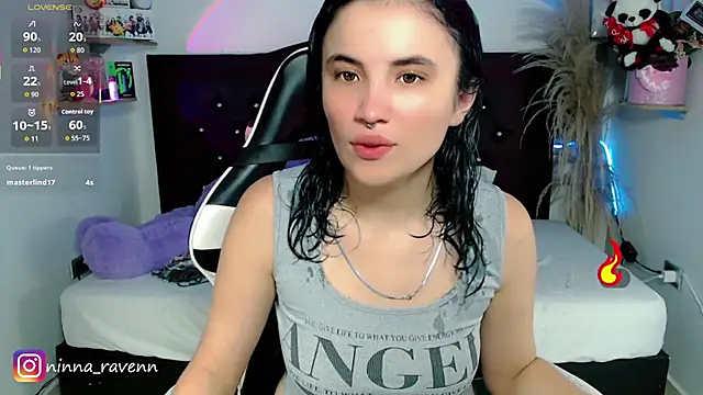 AriaDark online show from May 3, 9:10 pm