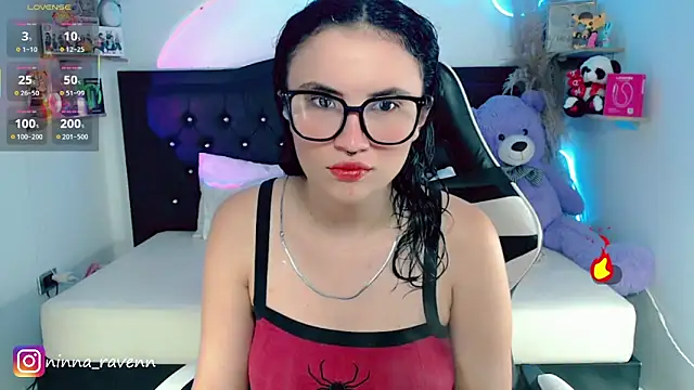 AriaDark online show from May 8, 9:09 pm