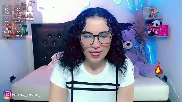 AriaDark online show from May 17, 11:01 pm