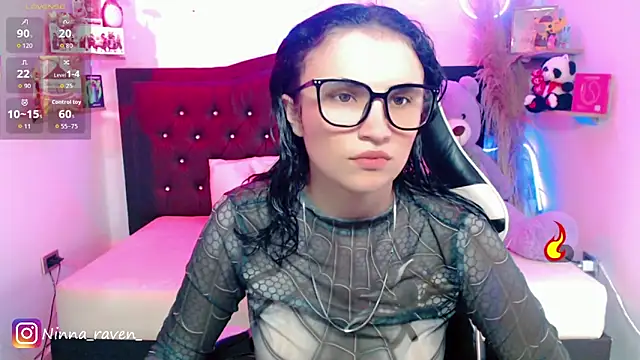 AriaDark online show from May 25, 9:10 pm