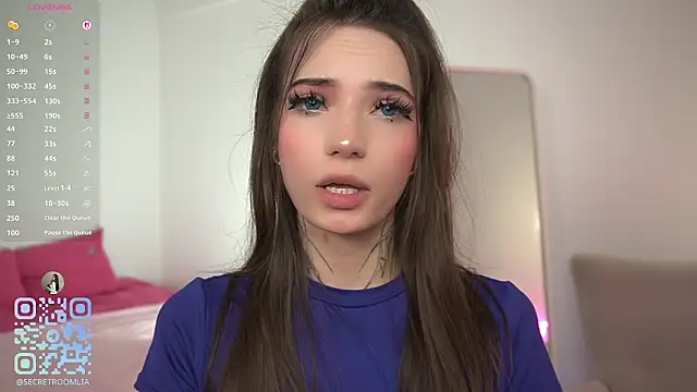 LeaMoon1 online show from February 7, 8:12 pm