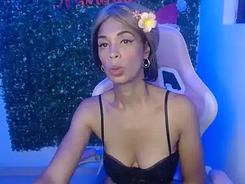 Snapshot of rosa_skinny chatting on March 5, 1:01 am rosa skinny online show from March 5, 1:01 am