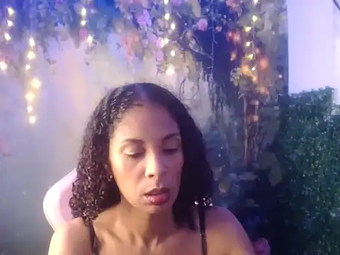 rosa skinny online show from June 6, 8:57 pm