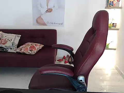 Zoe Marie1 online show from February 2, 8:51 pm