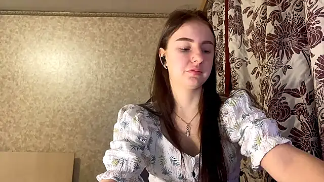 DanaRaven online show from January 18, 5:11 am