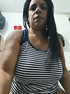 Zeyllyjhonson online show from May 30, 12:02 pm