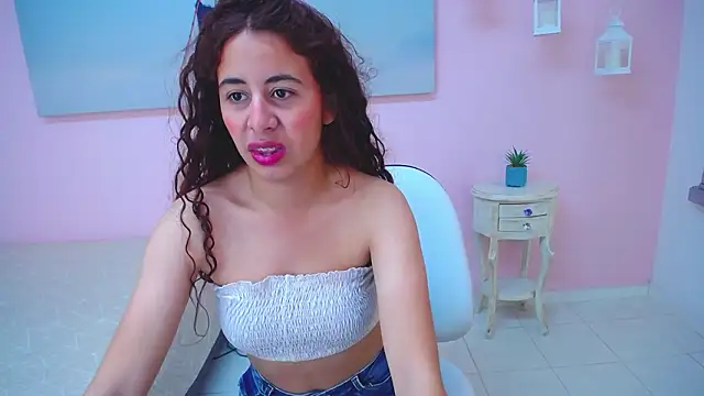 scarlett clyde online show from March 7, 12:24 pm