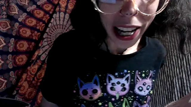 xxEMMxxx online show from February 17, 7:38 am