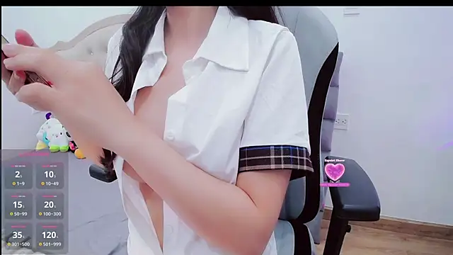 Snapshot of Nara2xx chatting on June 4, 5:02 am Nara2xx online show from June 4, 5:02 am