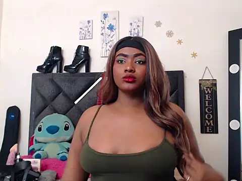 Snapshot of Natashabella___ chatting on January 16, 7:18 pm Natashabella online show from January 16, 7:18 pm