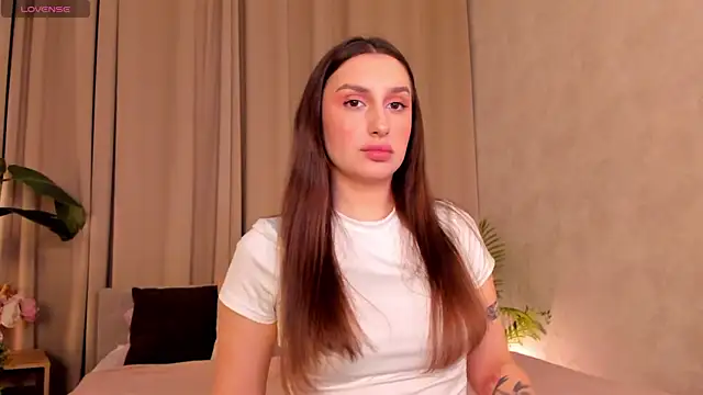 Celine Coello online show from June 3, 1:25 pm