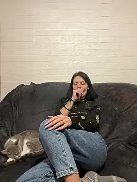 Snapshot of AlisRoxy chatting on March 4, 5:19 pm AlisRoxy online show from March 4, 5:19 pm