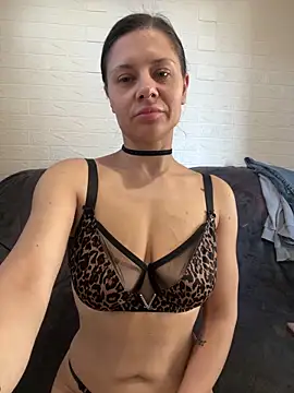 Snapshot of AlisRoxy chatting on March 14, 2:22 pm AlisRoxy online show from March 14, 2:22 pm