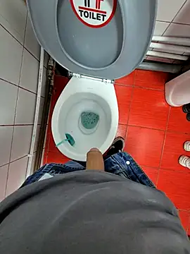 vali23 online show from February 14, 9:06 am