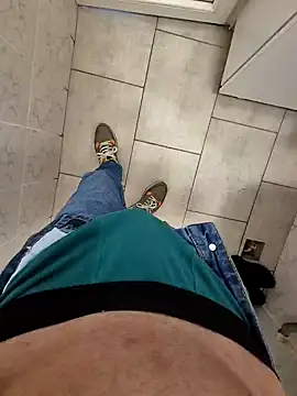 vali23 online show from February 17, 9:28 am