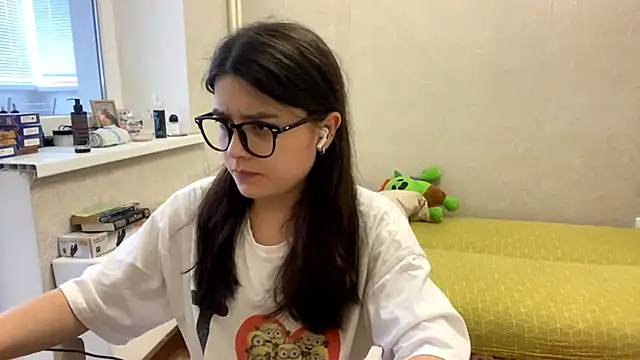 SaintMari online show from June 27, 2:34 pm