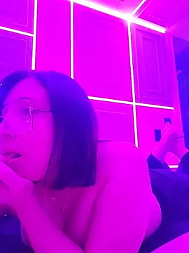 candyxtreox online show from May 14, 6:04 pm