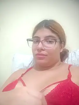 Snapshot of ruivinhaenegao chatting on March 4, 3:01 am ruivinhaenegao online show from March 4, 3:01 am