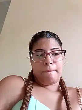 Snapshot of ruivinhaenegao chatting on March 15, 7:20 pm ruivinhaenegao online show from March 15, 7:20 pm