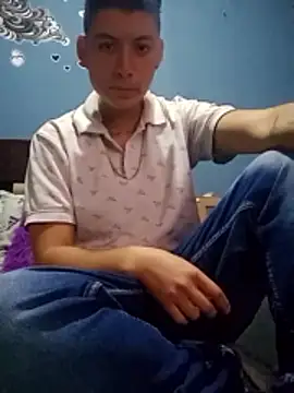 Snapshot of odeli_tomboy chatting on January 17, 5:27 pm odeli tomboy online show from January 17, 5:27 pm