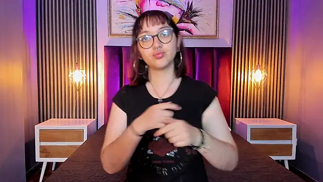 Violett Prince1 online show from January 18, 12:09 pm