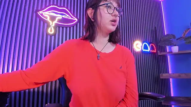 Violett Prince1 online show from February 8, 12:19 pm