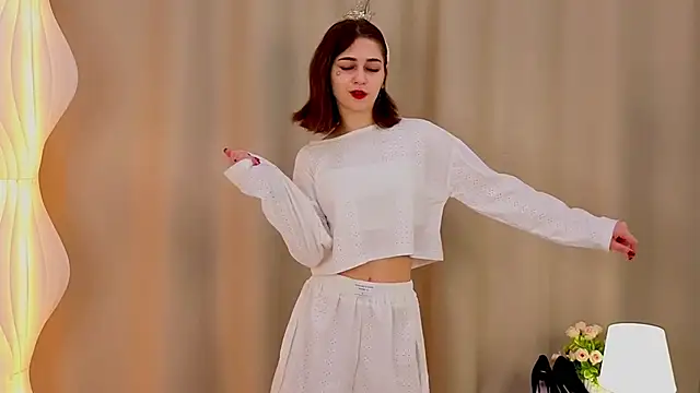 HaIinaDifabio online show from February 9, 6:06 am