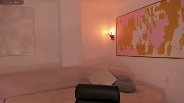 BellaThompsonX online show from March 22, 11:19 pm