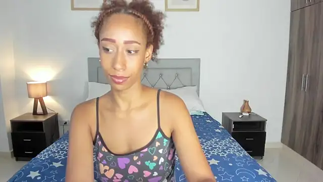 Jadeobi  online show from February 4, 2:23 pm