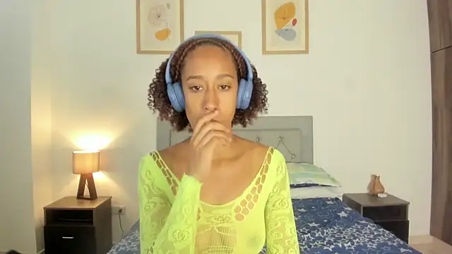 Jadeobi  online show from February 10, 1:59 pm