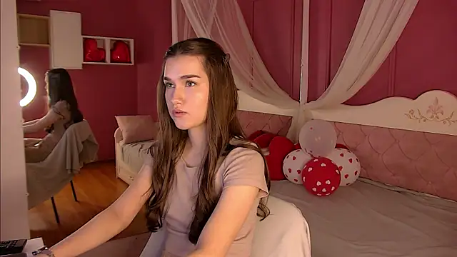 Snapshot of StellaPierce chatting on February 24, 12:25 pm StellaPierce online show from February 24, 12:25 pm